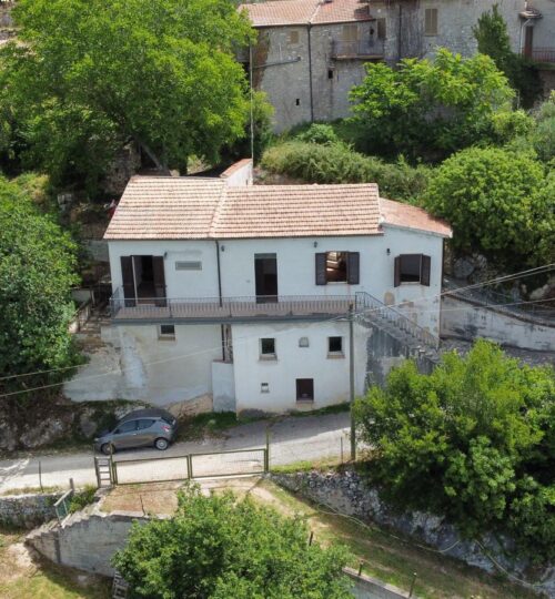 Viepri, casa indipendente.