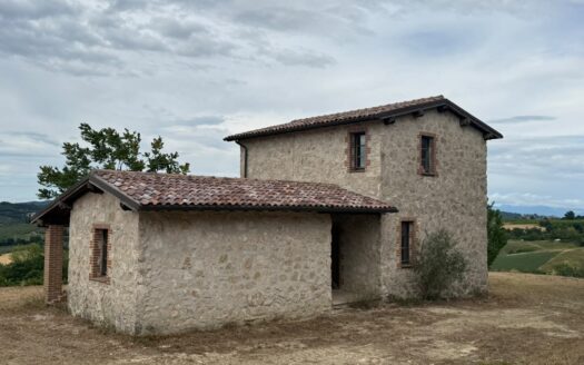 Casale in vendita a Gualdo Cattaneo – Campagna Umbra